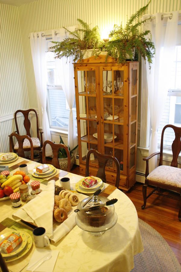 The Coolidge Corner Guest House: A 3*