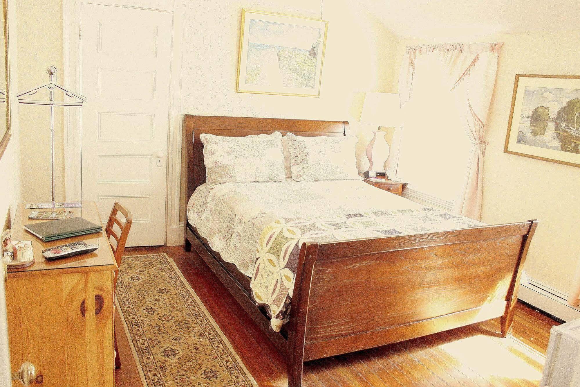 The Coolidge Corner Guest House: A Brookline